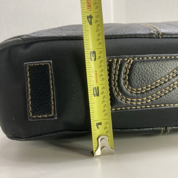 The Sak Black Shoulder Strap Pebbled Leather Soft Purse Bag - Picture 12 of 12